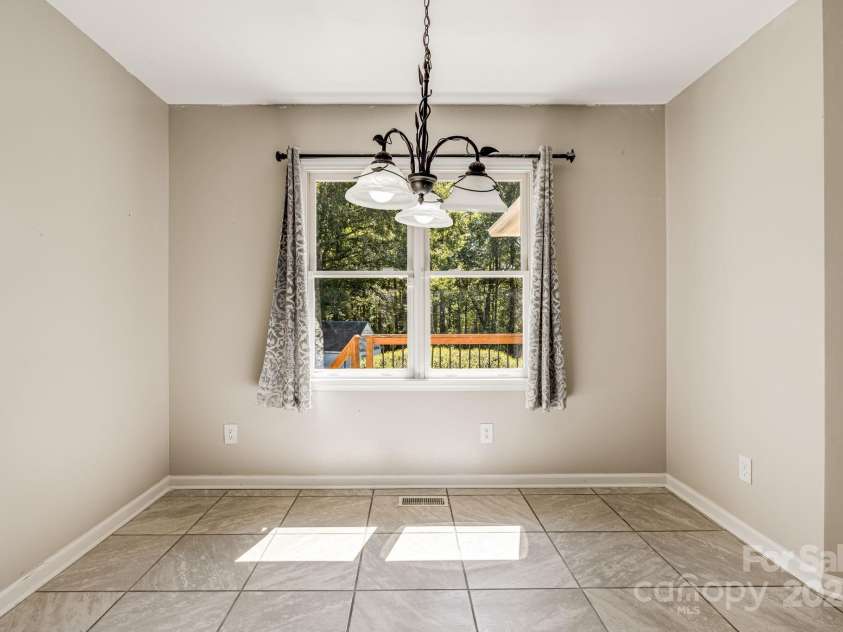 110 Ritchie Drive, Shelby, NC 28152.  MLS# CAR4304548, YatesRealty ID 3760. 