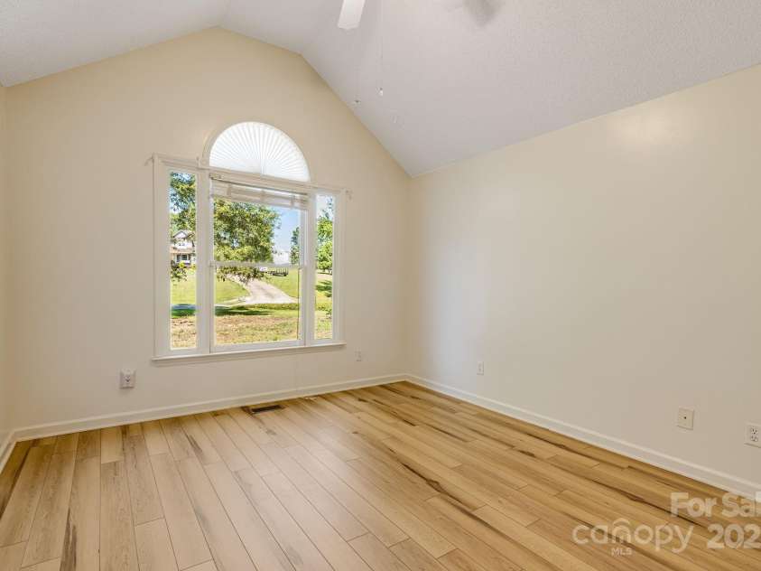 110 Ritchie Drive, Shelby, NC 28152.  MLS# CAR4304548, YatesRealty ID 3760. 