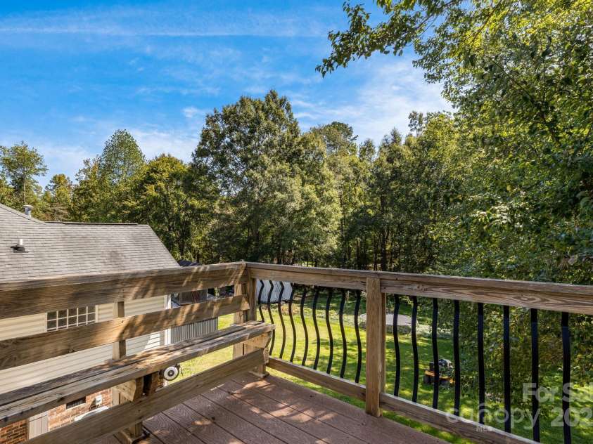 110 Ritchie Drive, Shelby, NC 28152.  MLS# CAR4304548, YatesRealty ID 3760. 