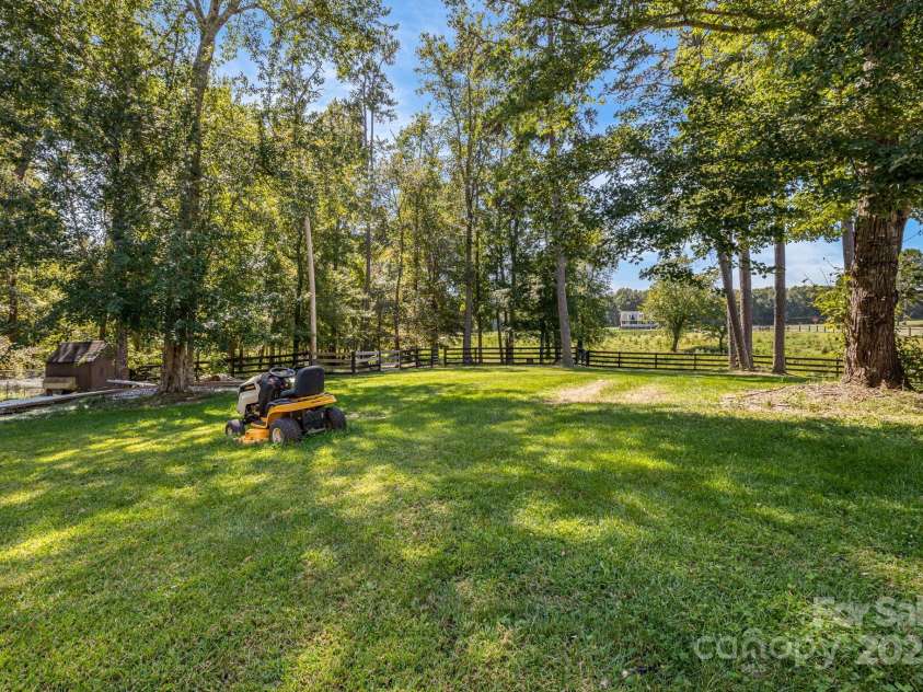 110 Ritchie Drive, Shelby, NC 28152.  MLS# CAR4304548, YatesRealty ID 3760. 