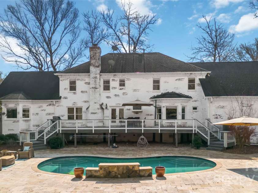 4001 Carmel Acres Drive, Charlotte, NC 28226.  MLS# CAR4256527, YatesRealty ID 3760. 