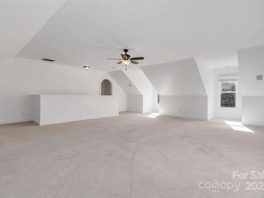 4001 Carmel Acres Drive, Charlotte, NC 28226.  MLS# CAR4256527, YatesRealty ID 3760. Huge bonus room over 3 car garage