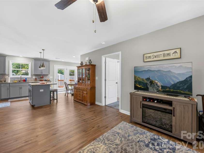 210 6th Street, Cherryville, NC 28021.  MLS# CAR4392964, YatesRealty ID 37600. Main Living Space