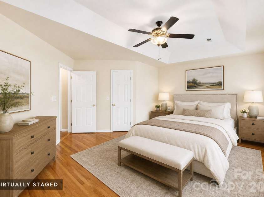 9021 Cedar Run Way, Charlotte, NC 28273.  MLS# CAR4389601, YatesRealty ID 37601. 
