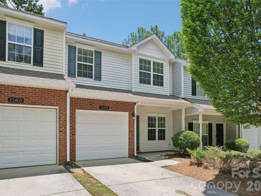15409 Tully House Court, Charlotte, NC 28277.  MLS# CAR4384524, YatesRealty ID 37602. 