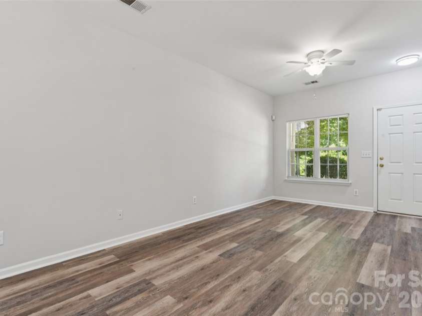15409 Tully House Court, Charlotte, NC 28277.  MLS# CAR4384524, YatesRealty ID 37602. 