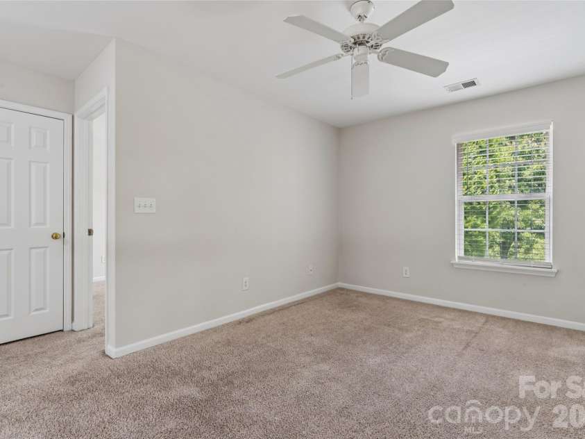 15409 Tully House Court, Charlotte, NC 28277.  MLS# CAR4384524, YatesRealty ID 37602. 