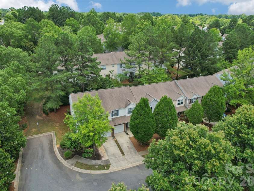 15409 Tully House Court, Charlotte, NC 28277.  MLS# CAR4384524, YatesRealty ID 37602. 