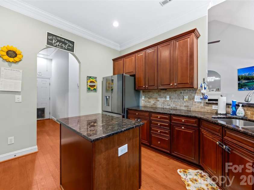 3129 Linkside Court, Fort Mill, SC 29715.  MLS# CAR4397858, YatesRealty ID 37605. 