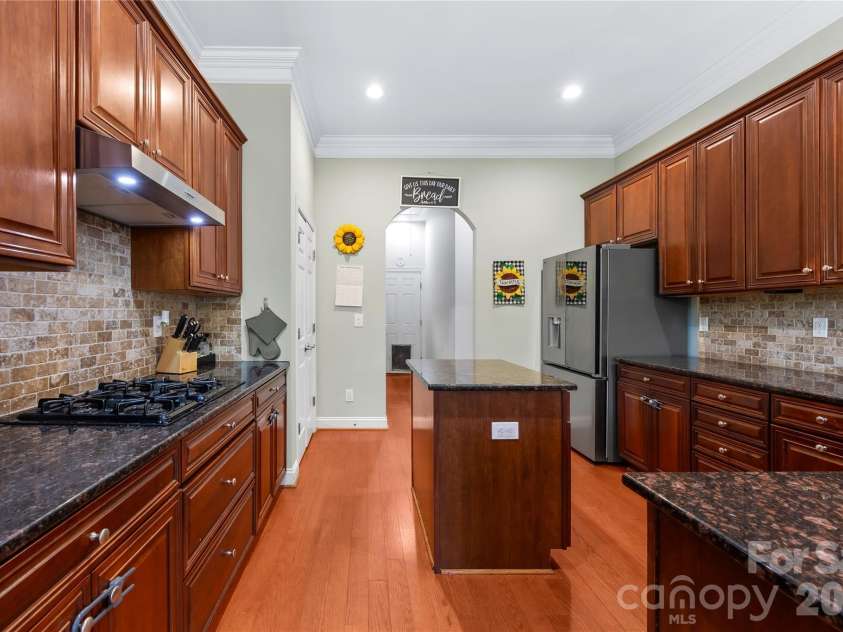 3129 Linkside Court, Fort Mill, SC 29715.  MLS# CAR4397858, YatesRealty ID 37605. 