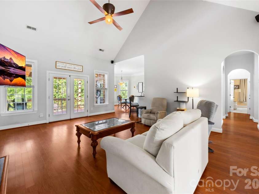 3129 Linkside Court, Fort Mill, SC 29715.  MLS# CAR4397858, YatesRealty ID 37605. 
