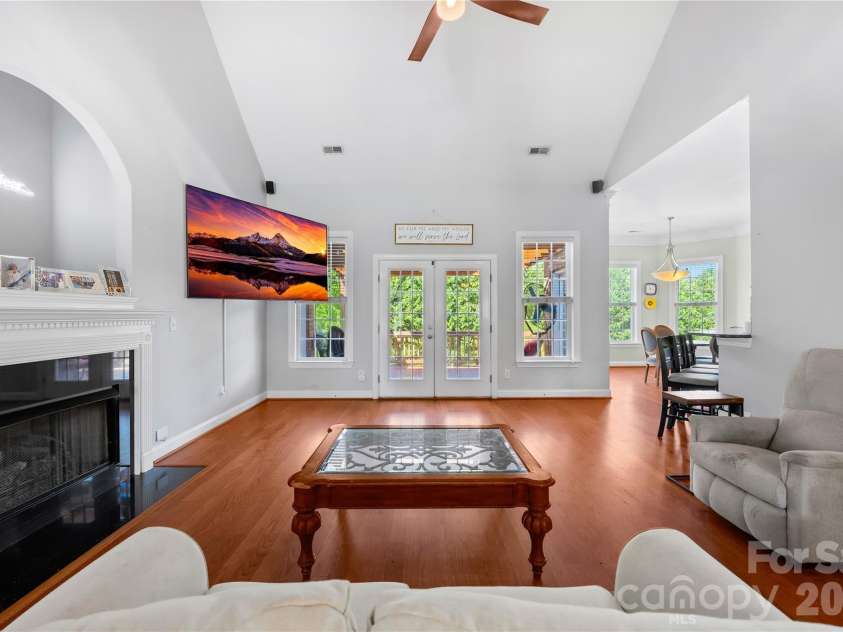 3129 Linkside Court, Fort Mill, SC 29715.  MLS# CAR4397858, YatesRealty ID 37605. 