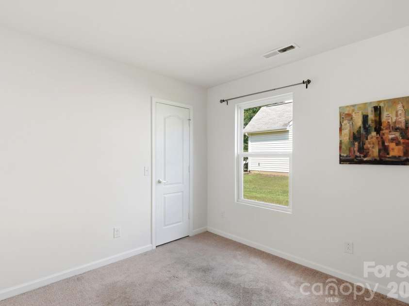 757 Willow Creek Drive, Gastonia, NC 28054.  MLS# CAR4398894, YatesRealty ID 37608. 
