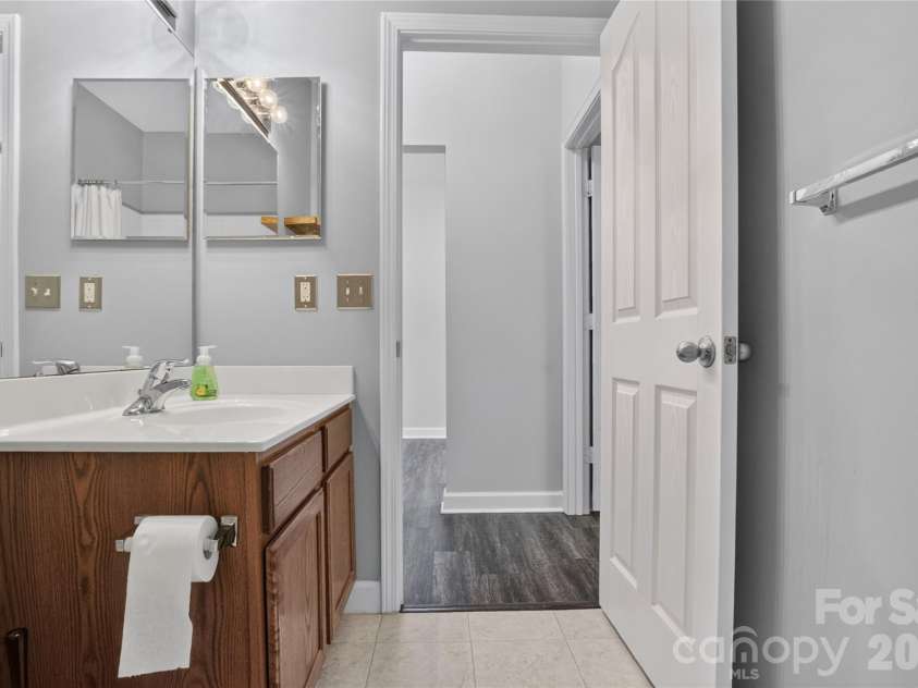17221 Doe Valley Court, Cornelius, NC 28031.  MLS# CAR4383071, YatesRealty ID 37609. 