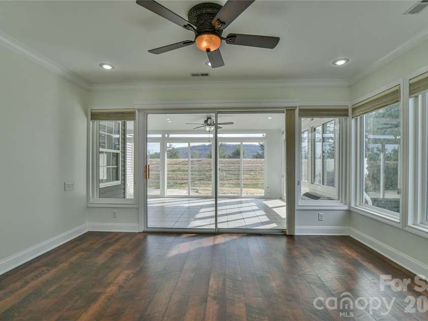 4 Heather Way, Candler, NC 28715.  MLS# CAR4355118, YatesRealty ID 3761. Office/Den area