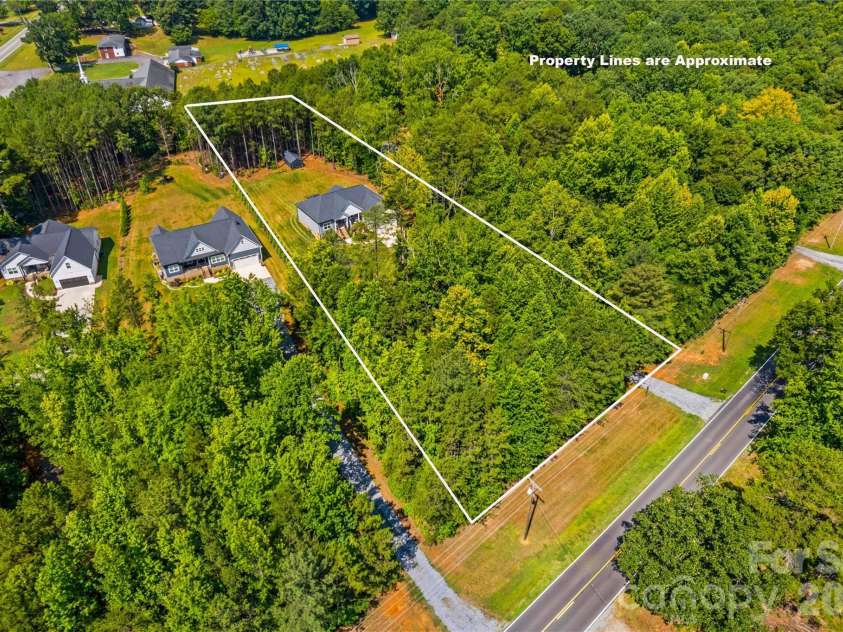 2512 Shuford Road, Lincolnton, NC 28092.  MLS# CAR4400936, YatesRealty ID 37610. 
