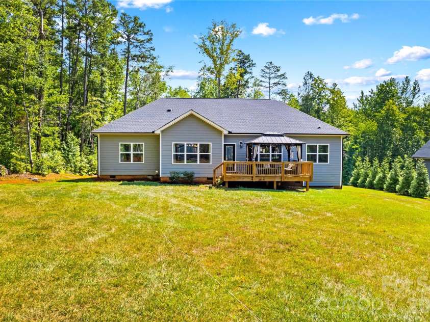 2512 Shuford Road, Lincolnton, NC 28092.  MLS# CAR4400936, YatesRealty ID 37610. 