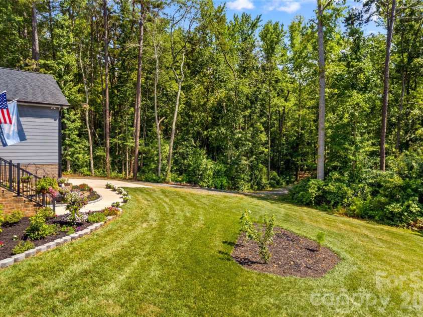 2512 Shuford Road, Lincolnton, NC 28092.  MLS# CAR4400936, YatesRealty ID 37610. Front yard