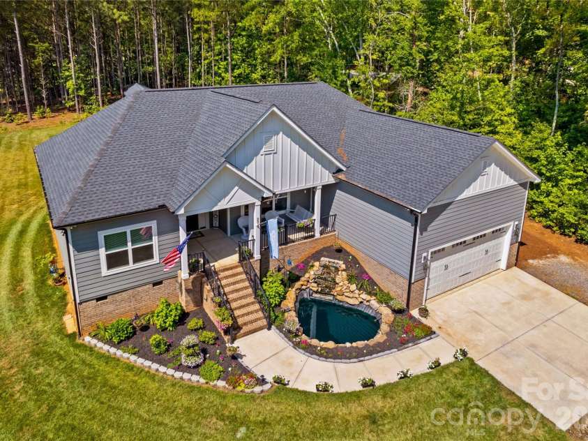 2512 Shuford Road, Lincolnton, NC 28092.  MLS# CAR4400936, YatesRealty ID 37610. Welcome home!