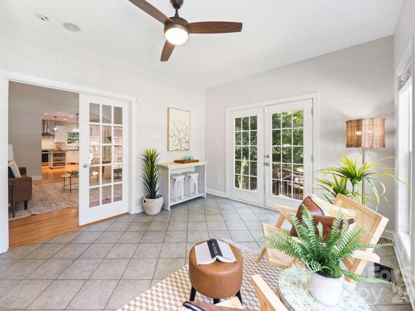 5355 Shannamara Drive, Matthews, NC 28104.  MLS# CAR4400014, YatesRealty ID 37611. Sunroom