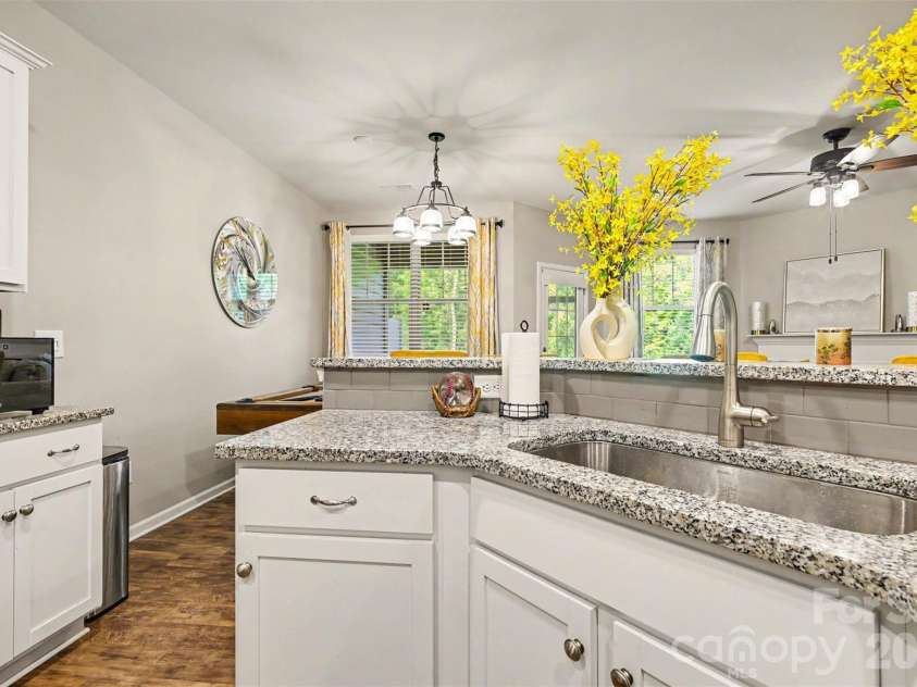306 Ascot Run Way, Fort Mill, SC 29715.  MLS# CAR4400764, YatesRealty ID 37612. 