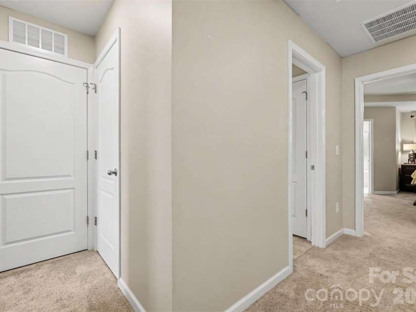 306 Ascot Run Way, Fort Mill, SC 29715.  MLS# CAR4400764, YatesRealty ID 37612. 