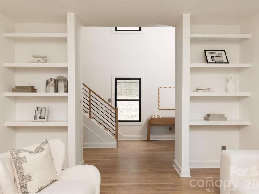 732 Ellsworth Road, Charlotte, NC 28211.  MLS# CAR4402000, YatesRealty ID 37613. 