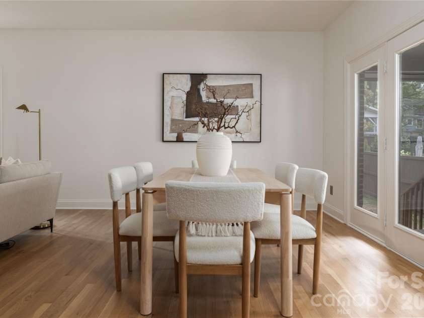 732 Ellsworth Road, Charlotte, NC 28211.  MLS# CAR4402000, YatesRealty ID 37613. 