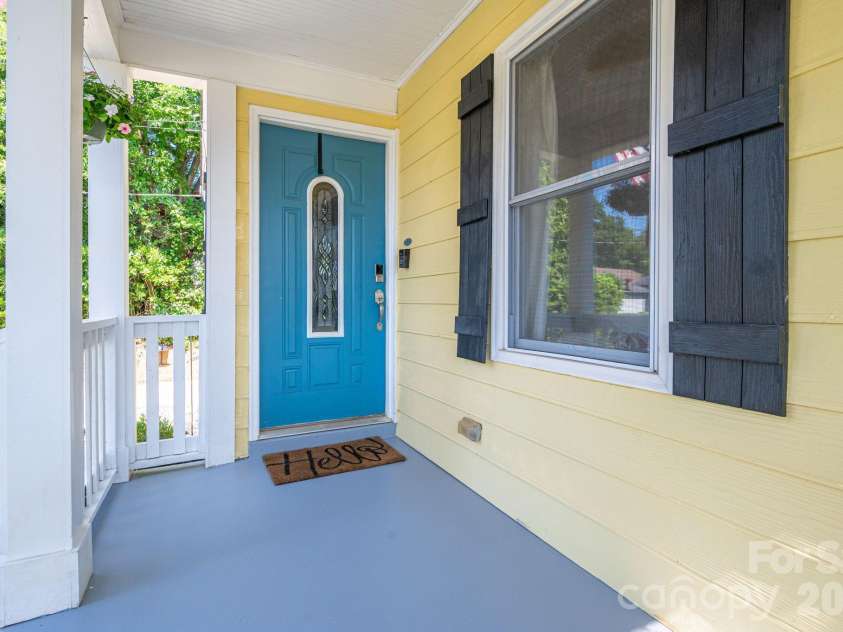 206 Cedar Street, Belmont, NC 28012.  MLS# CAR4402162, YatesRealty ID 37614. 