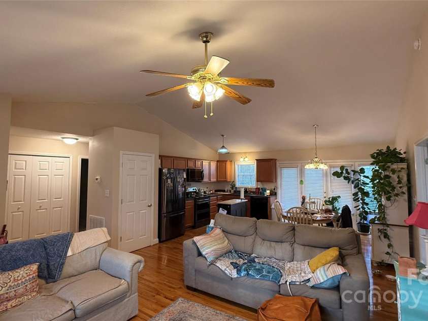 1140 Stephenson Court, Lenoir, NC 28645.  MLS# CAR4332132, YatesRealty ID 3762. 