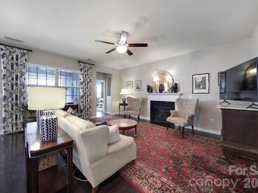 530 Livingston Drive, Lancaster, SC 29720.  MLS# CAR4402657, YatesRealty ID 37620. 