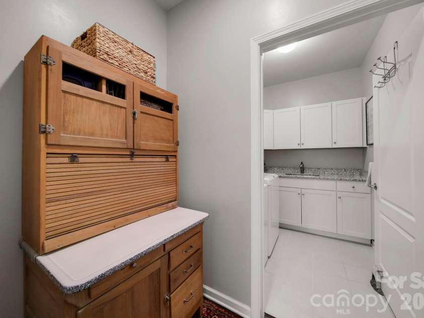 530 Livingston Drive, Lancaster, SC 29720.  MLS# CAR4402657, YatesRealty ID 37620. 