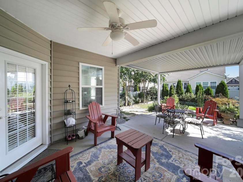 530 Livingston Drive, Lancaster, SC 29720.  MLS# CAR4402657, YatesRealty ID 37620. 
