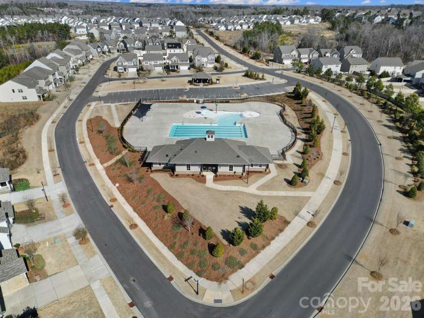 530 Livingston Drive, Lancaster, SC 29720.  MLS# CAR4402657, YatesRealty ID 37620. 