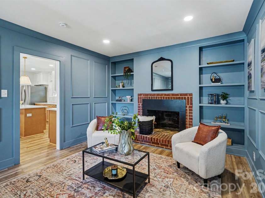 12620 Idlewild Road, Matthews, NC 28105.  MLS# CAR4401903, YatesRealty ID 37622. 