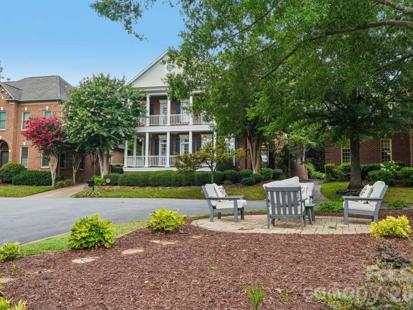 5401 Haynes Hall Place, Charlotte, NC 28270.  MLS# CAR4403065, YatesRealty ID 37623. Private neighborhood