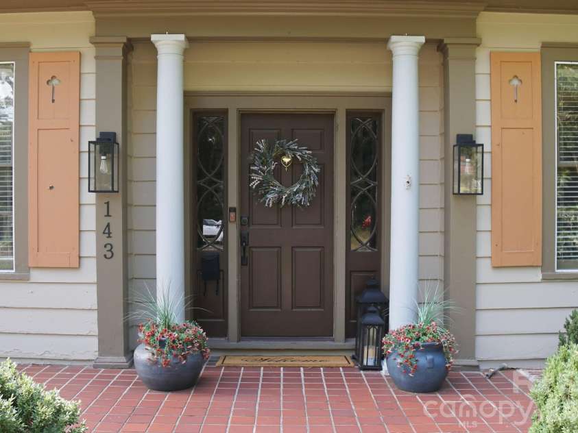143 End Street, Chester, SC 29706.  MLS# CAR4402952, YatesRealty ID 37624. 