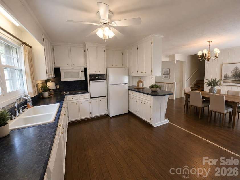 347 Hatley Circle, Concord, NC 28025.  MLS# CAR4393938, YatesRealty ID 37625. 