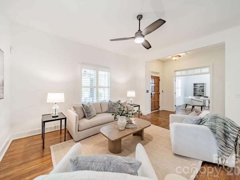 219 Park Avenue, Charlotte, NC 28203.  MLS# CAR4400851, YatesRealty ID 37626. 
