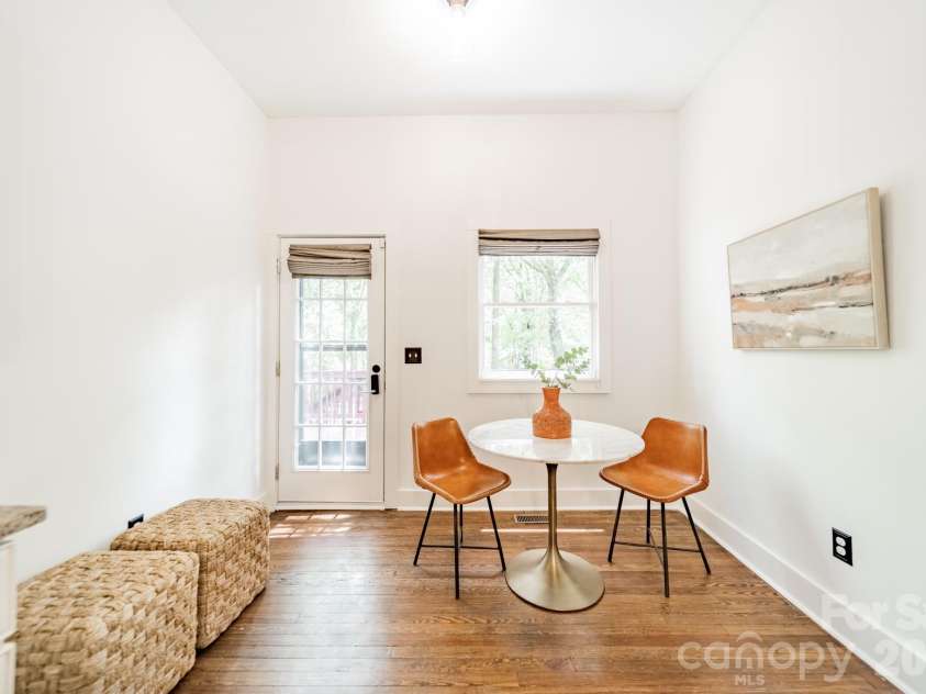 219 Park Avenue, Charlotte, NC 28203.  MLS# CAR4400851, YatesRealty ID 37626. 