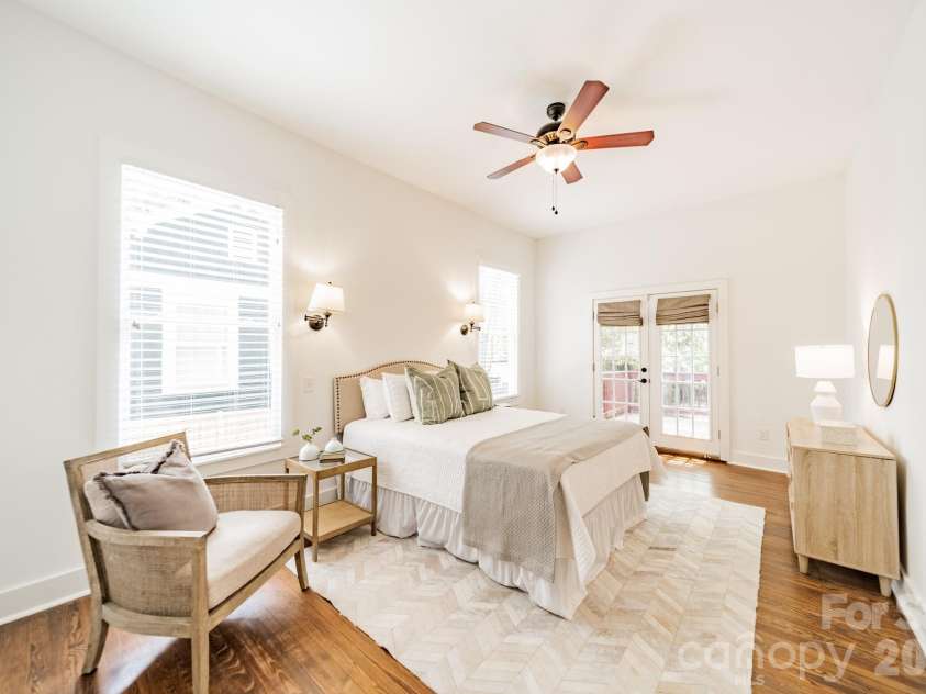 219 Park Avenue, Charlotte, NC 28203.  MLS# CAR4400851, YatesRealty ID 37626. 