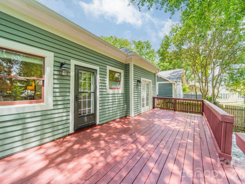 219 Park Avenue, Charlotte, NC 28203.  MLS# CAR4400851, YatesRealty ID 37626. 
