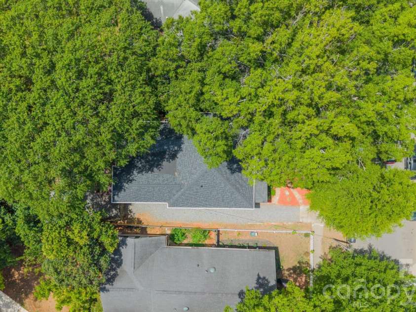 219 Park Avenue, Charlotte, NC 28203.  MLS# CAR4400851, YatesRealty ID 37626. 