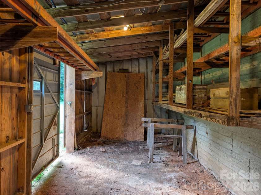 926 Salem Church Road, Lincolnton, NC 28092.  MLS# CAR4403329, YatesRealty ID 37628. 