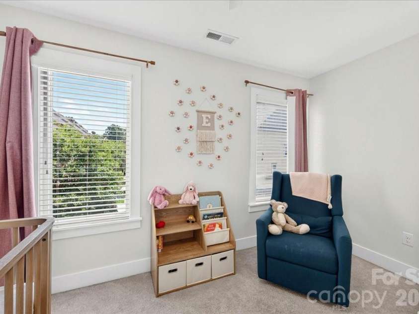 2115 Garabrandt Lane, Charlotte, NC 28204.  MLS# CAR4402454, YatesRealty ID 37629. 