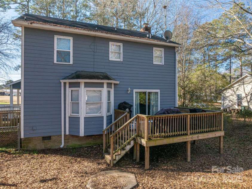1316 Neal Hawkins Road, Gastonia, NC 28056.  MLS# CAR4219297, YatesRealty ID 3763. 