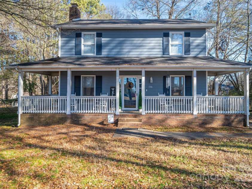 1316 Neal Hawkins Road, Gastonia, NC 28056.  MLS# CAR4331760, YatesRealty ID 3763. 