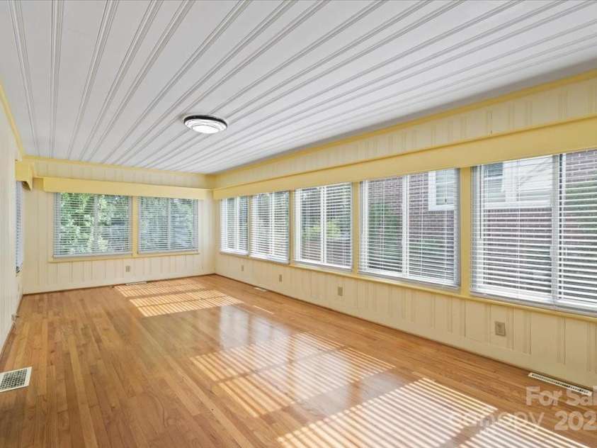 514 Sumter Street, Shelby, NC 28150.  MLS# CAR4253430, YatesRealty ID 3763. 