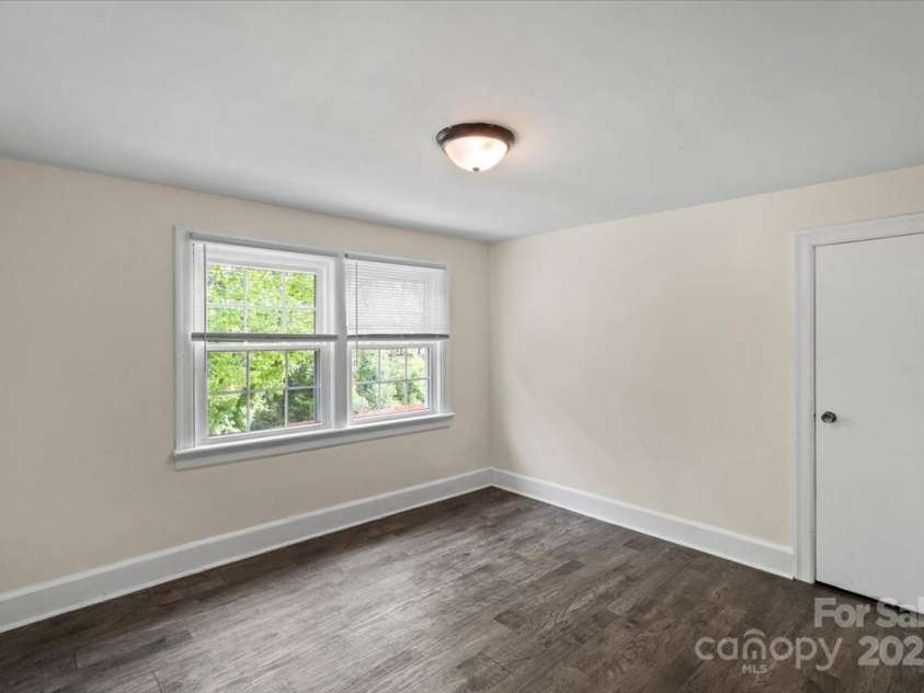 514 Sumter Street, Shelby, NC 28150.  MLS# CAR4253430, YatesRealty ID 3763. 