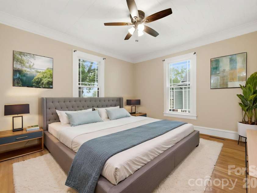 206 Ridge Avenue, Kannapolis, NC 28083.  MLS# CAR4404212, YatesRealty ID 37630. Primary Bedroom
